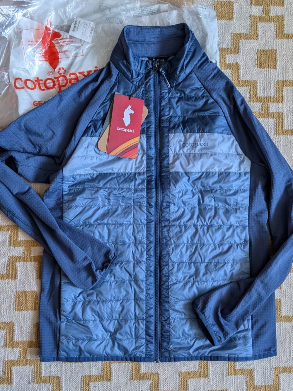 Cotopaxi Capa Hybrid Insulated Jacket, Men's Medium, Color Deep Sea/Fjord, NWT